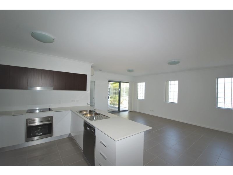 6/44 Lovegrove Street, Zillmere QLD 4034