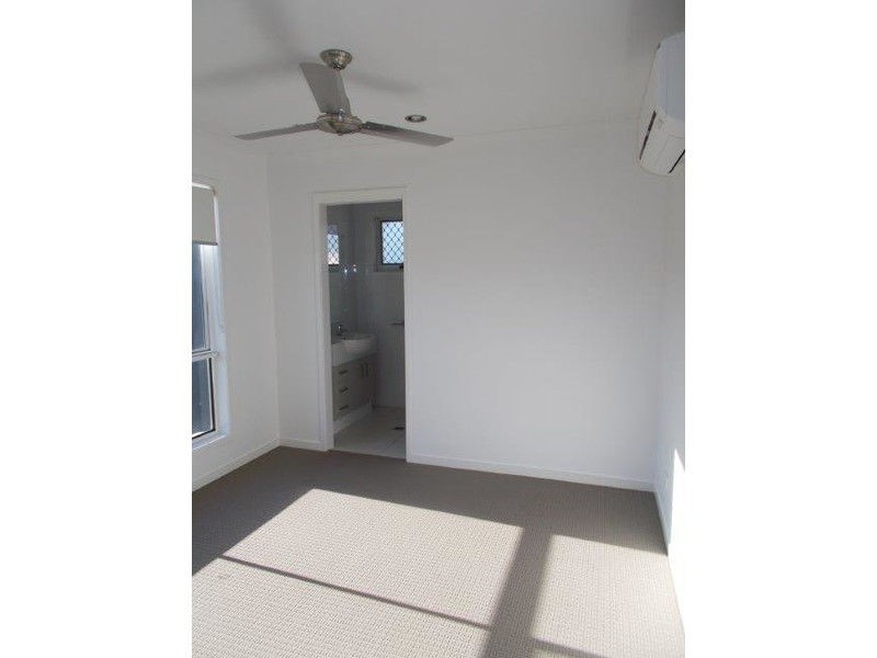 2/13 Oysterlee Street, Beaconsfield QLD 4740