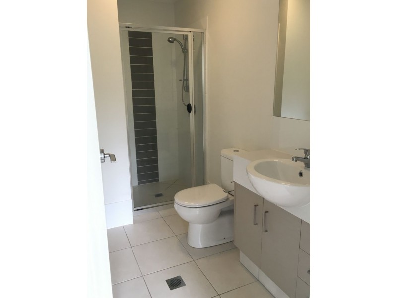 18 Northern Circuit, Rural View QLD 4740