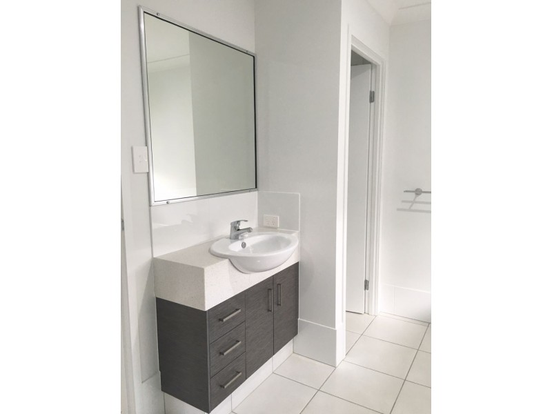 1/36 Lawrence Street, Walkerston QLD 4751