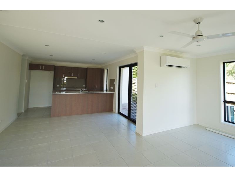 1/143 Ridgeview Drive, Peregian Springs QLD 4573