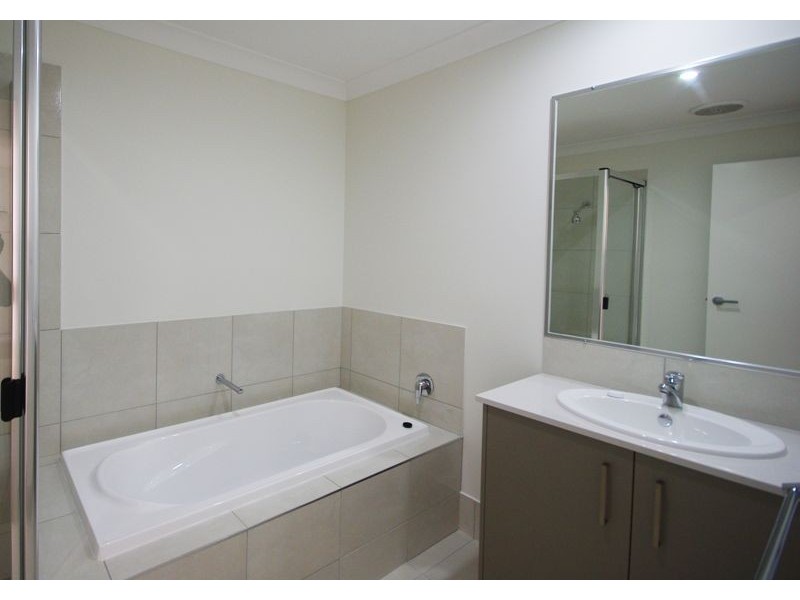 1/143 Ridgeview Drive, Peregian Springs QLD 4573