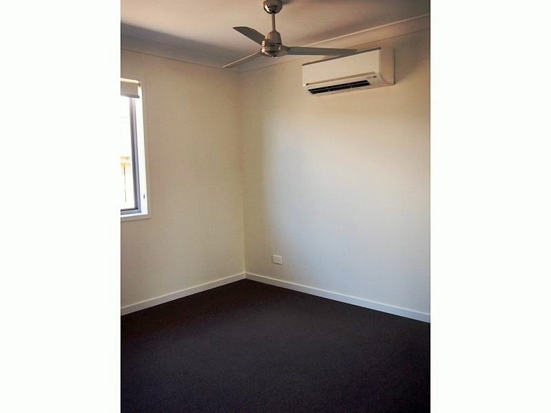 18 Benarid Drive, Ooralea QLD 4740