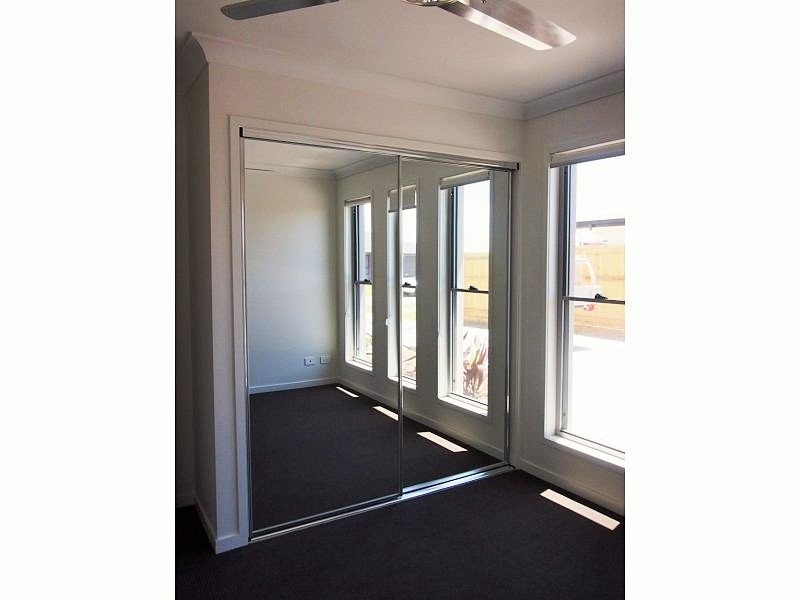 18 Benarid Drive, Ooralea QLD 4740