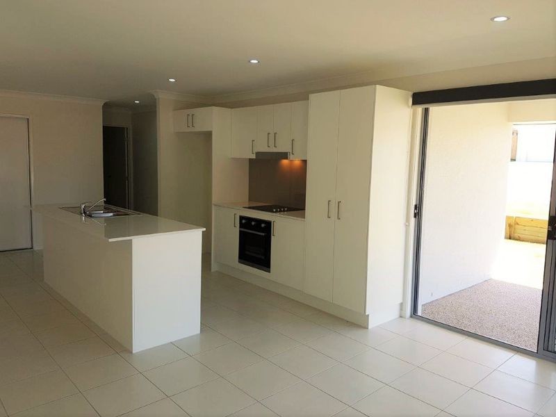 1/2 Kalbarri Cres, Peregian Springs QLD 4573