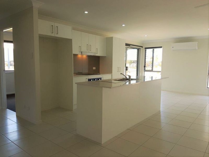 1/2 Kalbarri Cres, Peregian Springs QLD 4573