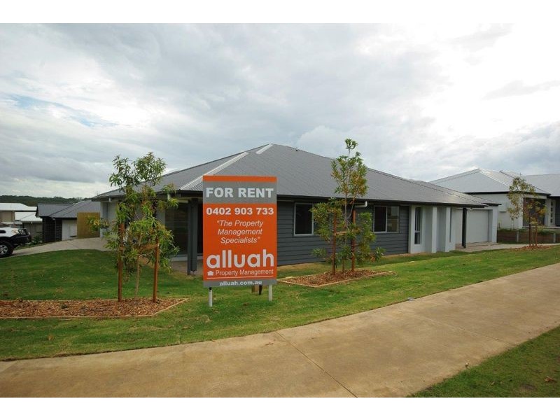 1/2 Kalbarri Cres, Peregian Springs QLD 4573