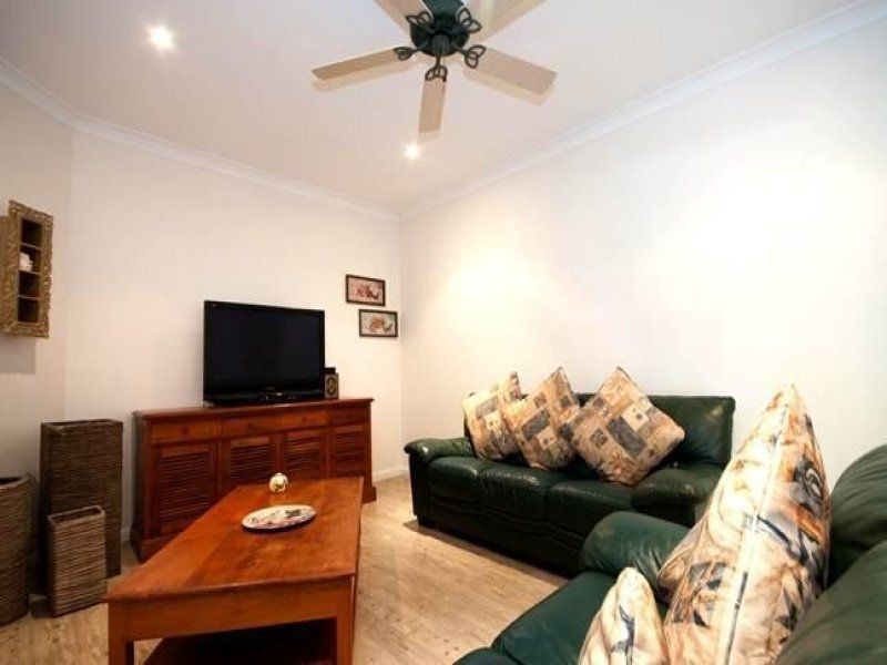 1 Burgess Drive, Tewantin QLD 4565