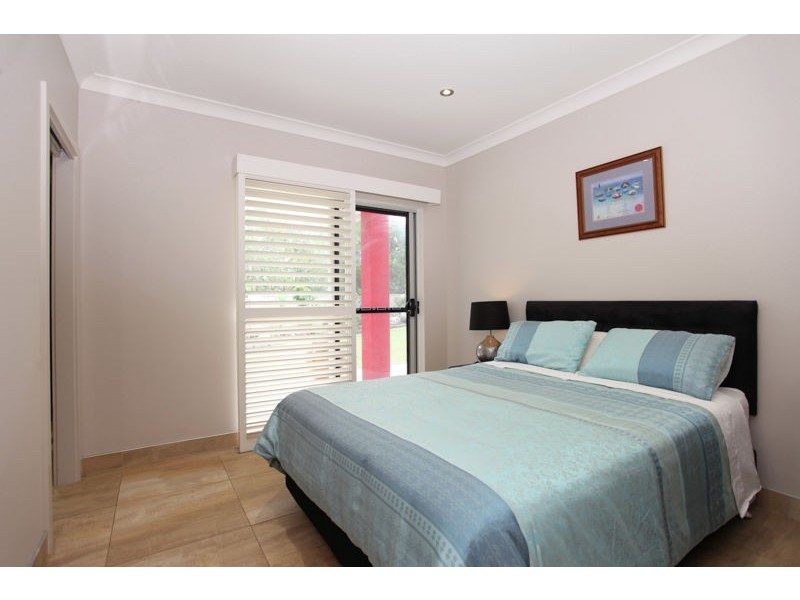 24 Reef Parade, East Mackay QLD 4740