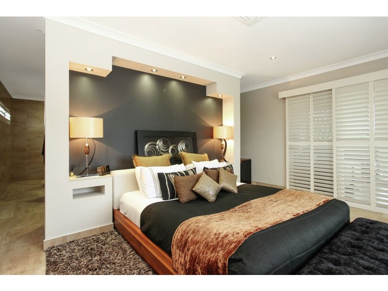 24 Reef Parade, East Mackay QLD 4740