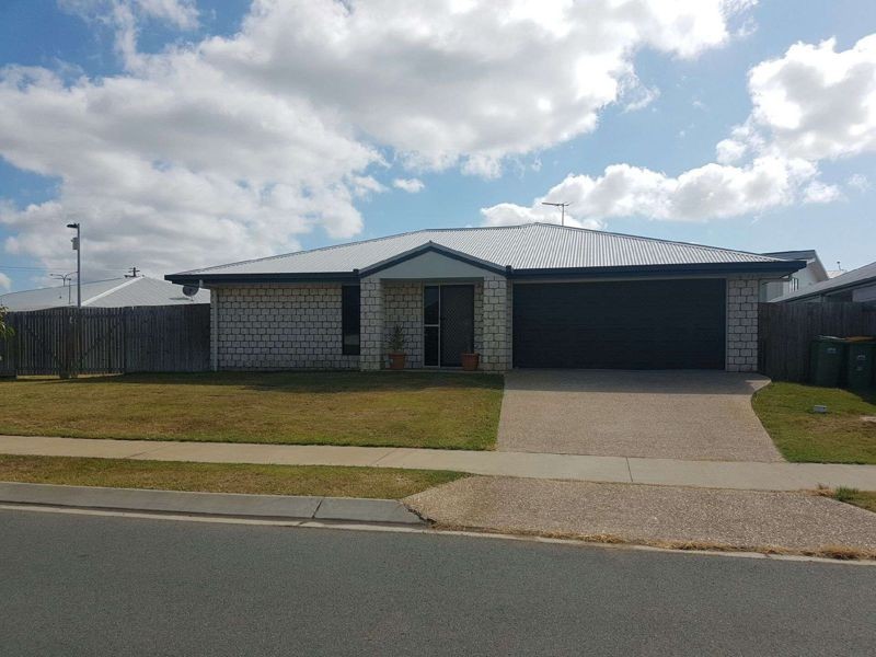 72 Makybe Diva Drive, Ooralea QLD 4740