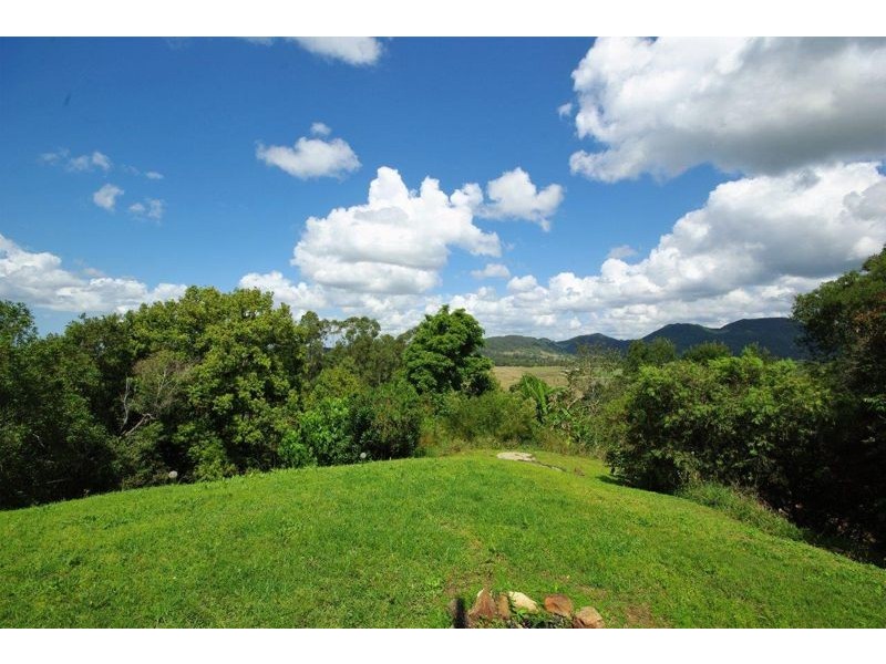 84 Grasstree Road, Eumundi QLD 4562