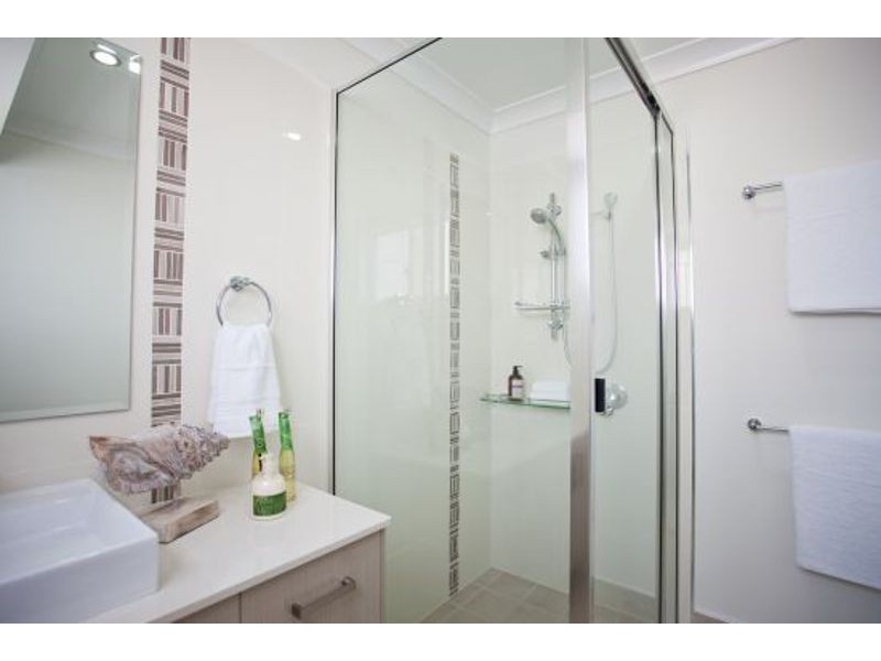 6 Bowden Crescent, Marian QLD 4753