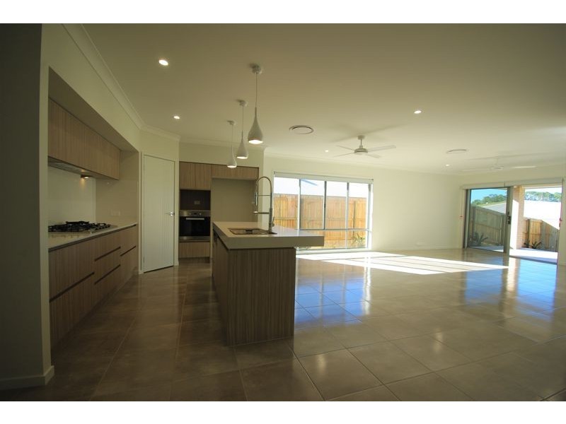 11 Woodswallow Crescent, Bli Bli QLD 4560