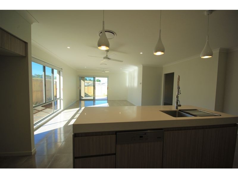 11 Woodswallow Crescent, Bli Bli QLD 4560