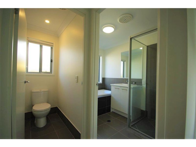 36 Grebe Crescent, Bli Bli QLD 4560