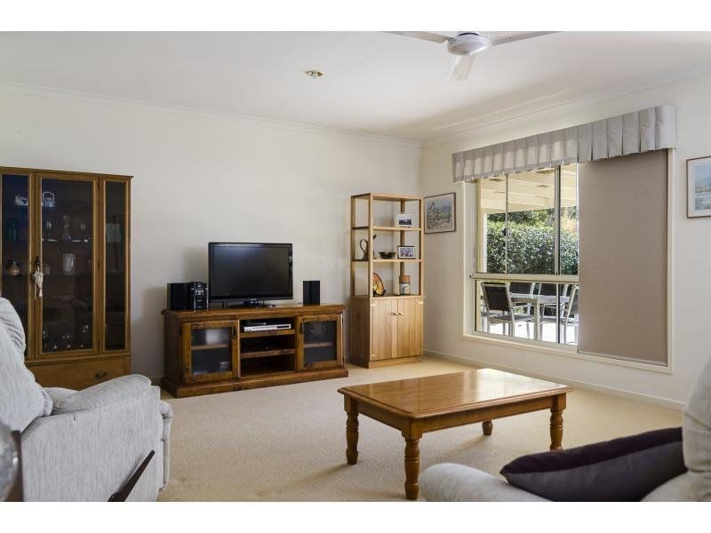 10 Wentworth St, Tewantin QLD 4565