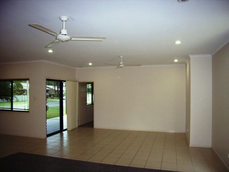 300 Bedford Road, Andergrove QLD 4740