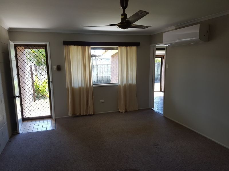 2/12 Elizabeth St, North Mackay QLD 4740
