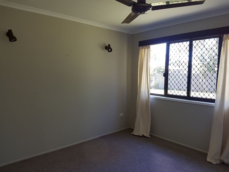2/12 Elizabeth St, North Mackay QLD 4740