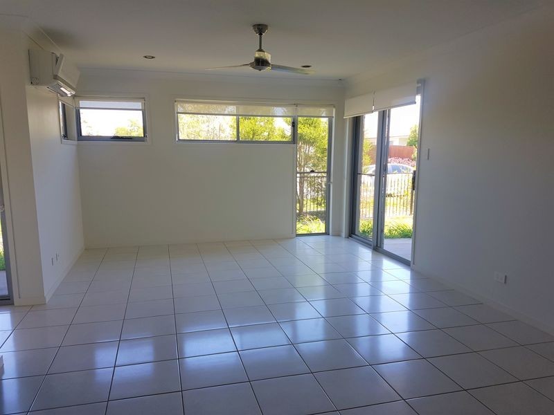 2/11 Sadlier Street, Walkerston QLD 4751