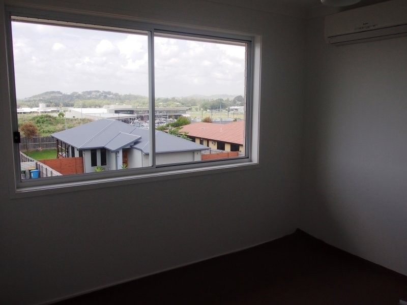 2/36 Manning Street, Rural View QLD 4740