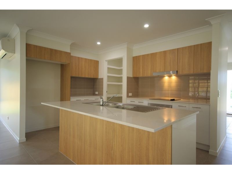 21 Butcherbird Crescent, Bli Bli QLD 4560