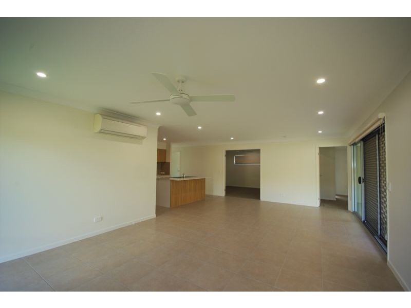 21 Butcherbird Crescent, Bli Bli QLD 4560
