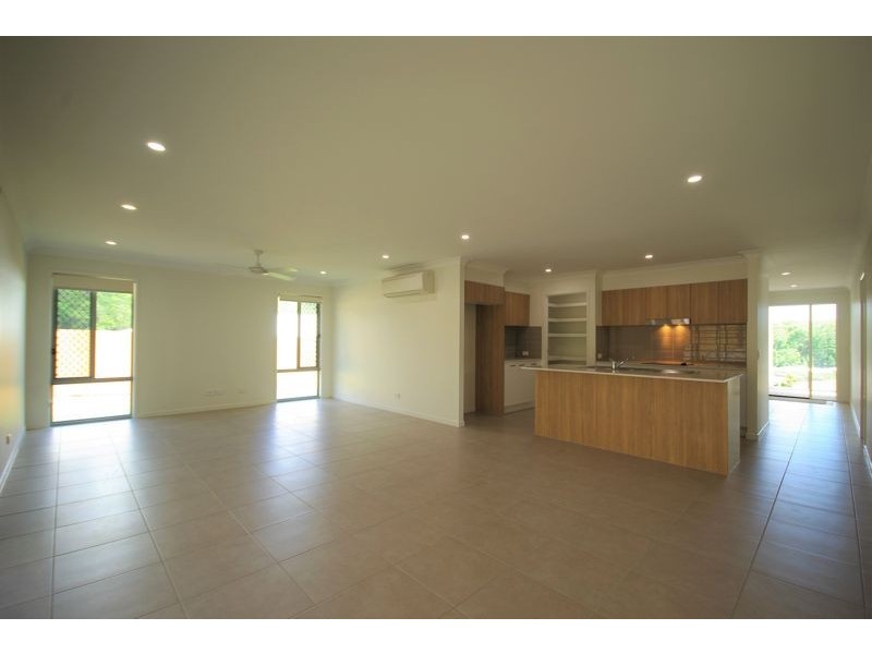 21 Butcherbird Crescent, Bli Bli QLD 4560