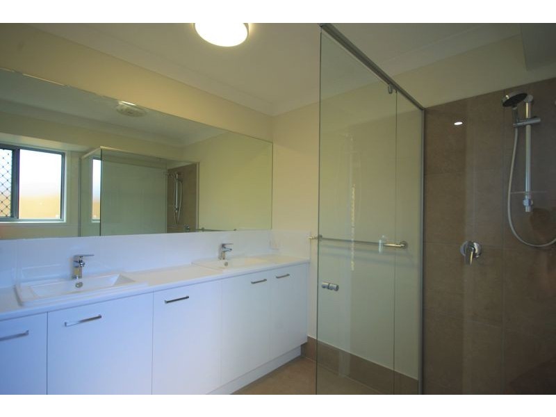 21 Butcherbird Crescent, Bli Bli QLD 4560