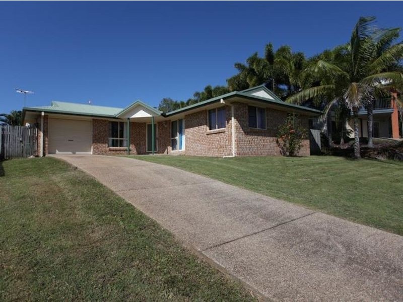 88 Slater Avenue, Blacks Beach QLD 4740