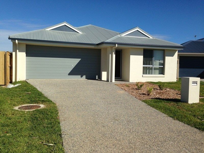 78 Scarborough Circuit, Blacks Beach QLD 4740
