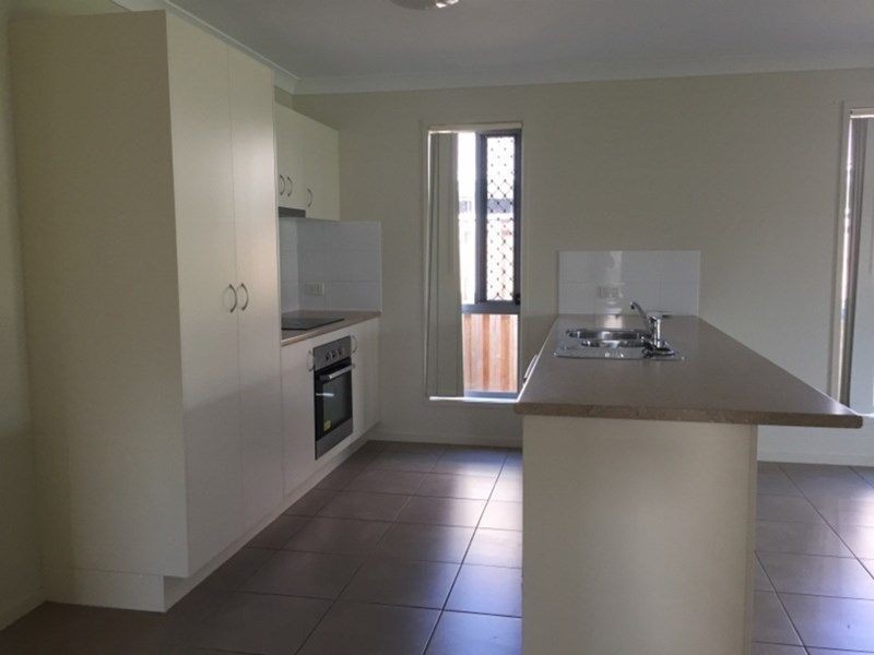 78 Scarborough Circuit, Blacks Beach QLD 4740