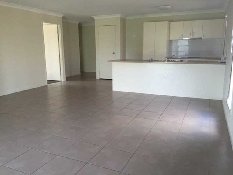 78 Scarborough Circuit, Blacks Beach QLD 4740