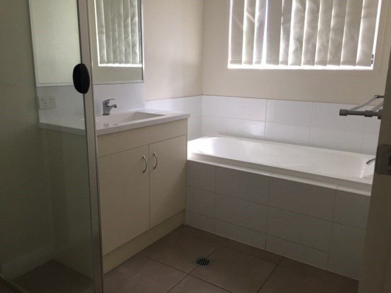 78 Scarborough Circuit, Blacks Beach QLD 4740