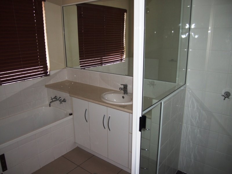 23 Manning Street, Rural View QLD 4740