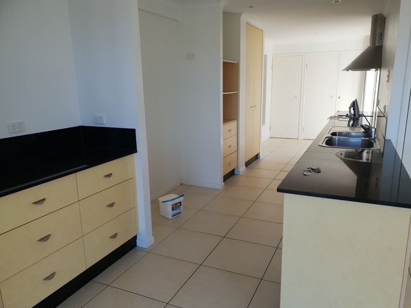 1/48 Pacific Esplanade, Slade Point QLD 4740