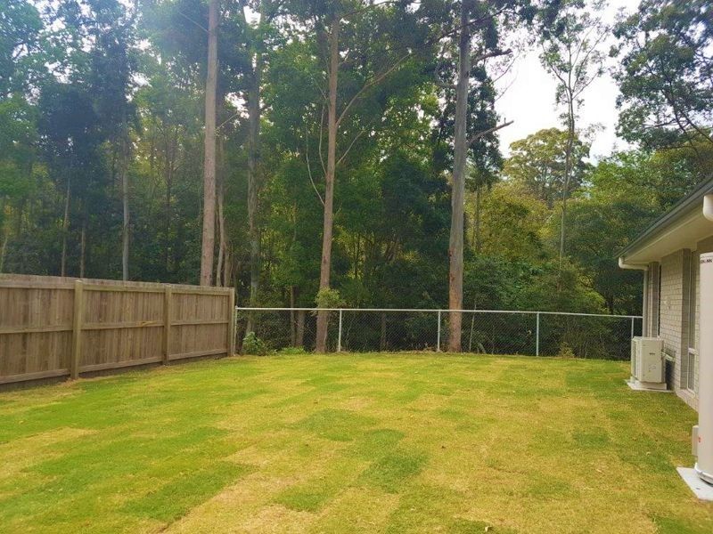 6 Echidna Court, Landsborough QLD 4550