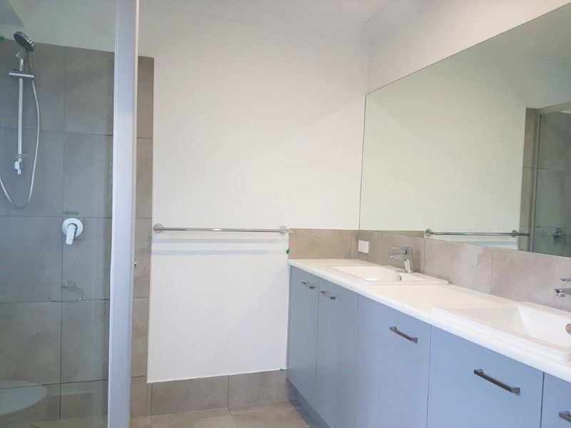 6 Echidna Court, Landsborough QLD 4550