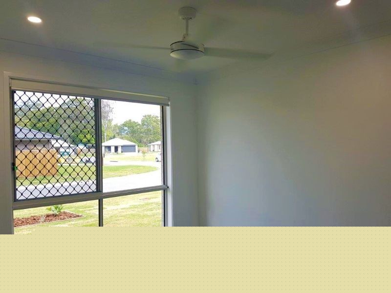 6 Echidna Court, Landsborough QLD 4550