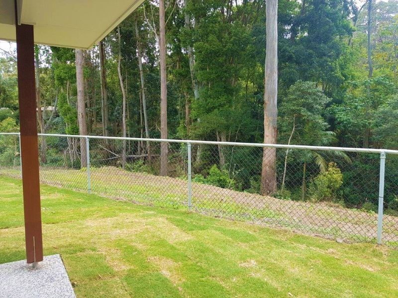6 Echidna Court, Landsborough QLD 4550