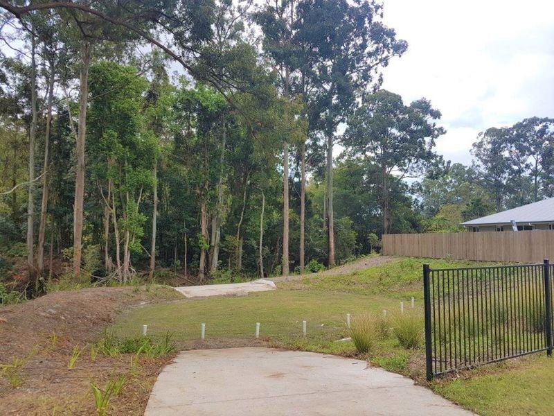 6 Echidna Court, Landsborough QLD 4550