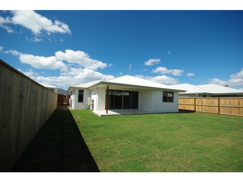 25 Brampton Way, Meridan Plains QLD 4551