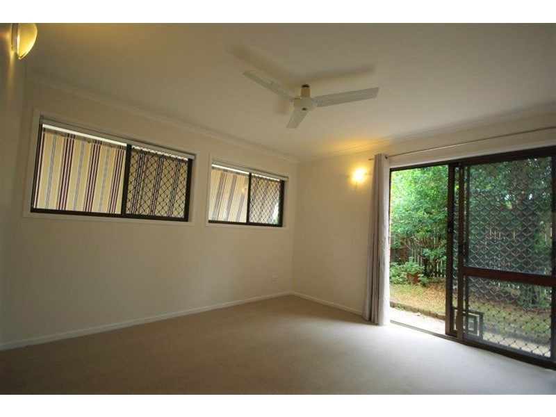 Unit 1/27 Glenariff St, Ferny Grove QLD 4055