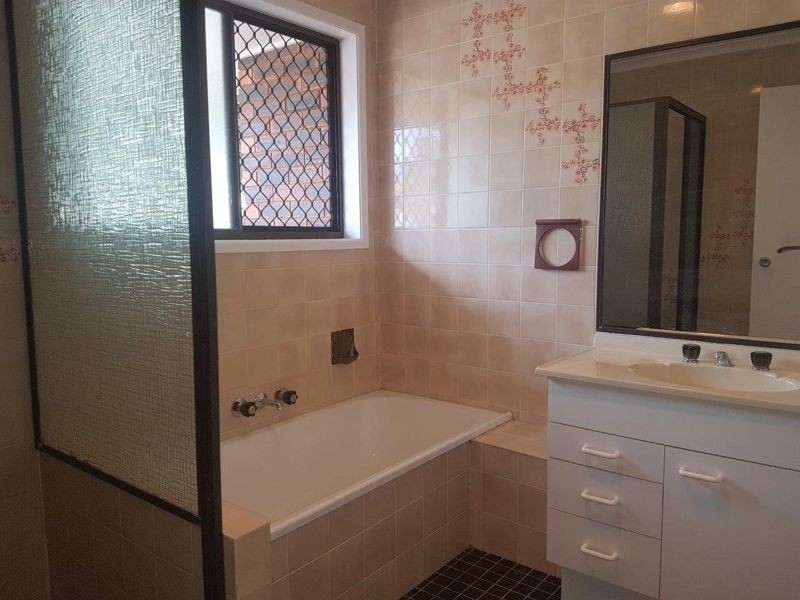 Unit 1/27 Glenariff St, Ferny Grove QLD 4055