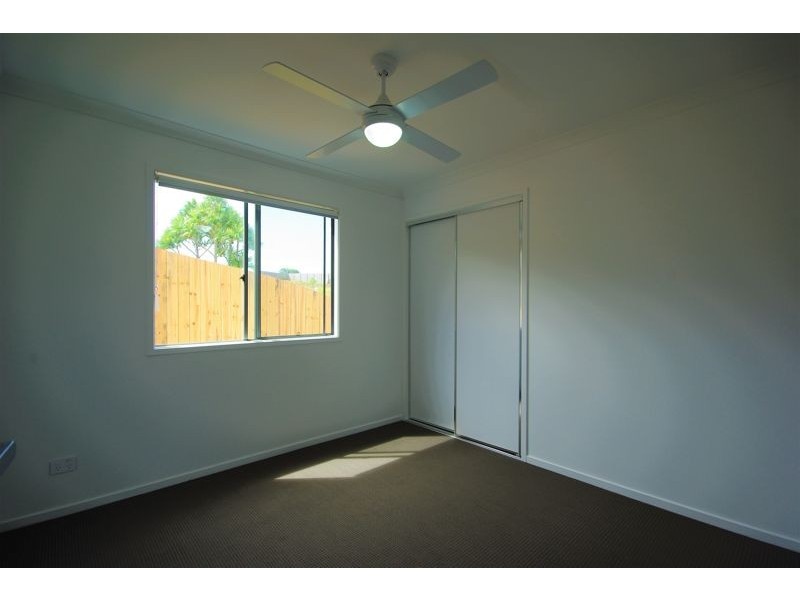 20 Sea Breeze Place, Little Mountain QLD 4551