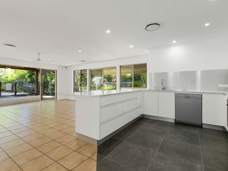 26 Burgess Drive, Tewantin QLD 4565