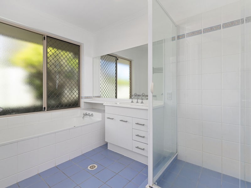 26 Burgess Drive, Tewantin QLD 4565