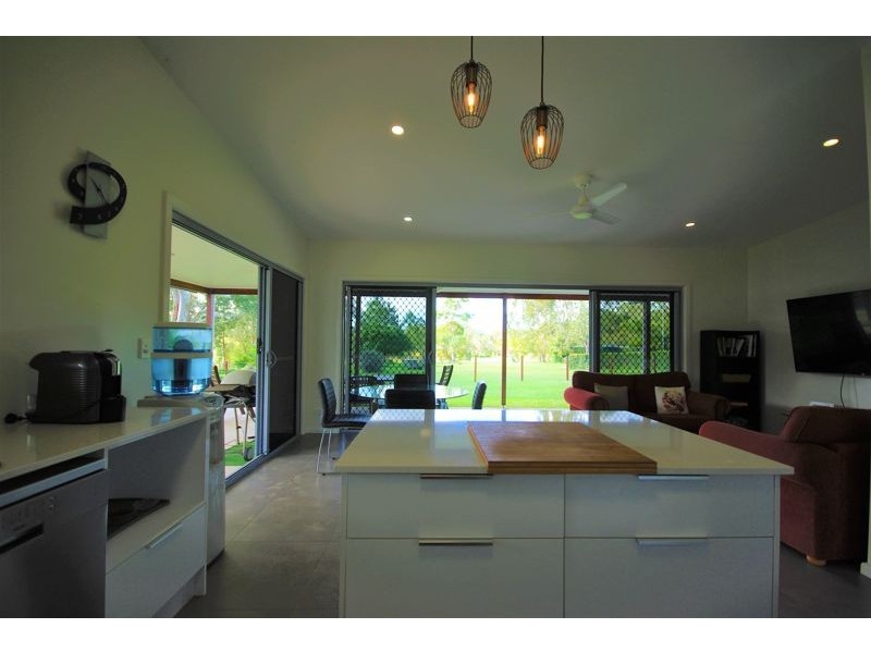 12 Jirrima Crescent, Cooroibah QLD 4565