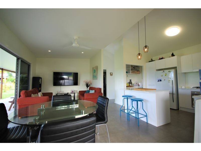 12 Jirrima Crescent, Cooroibah QLD 4565